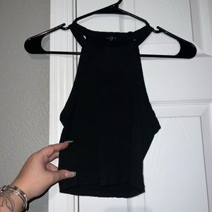 Black cropped tank